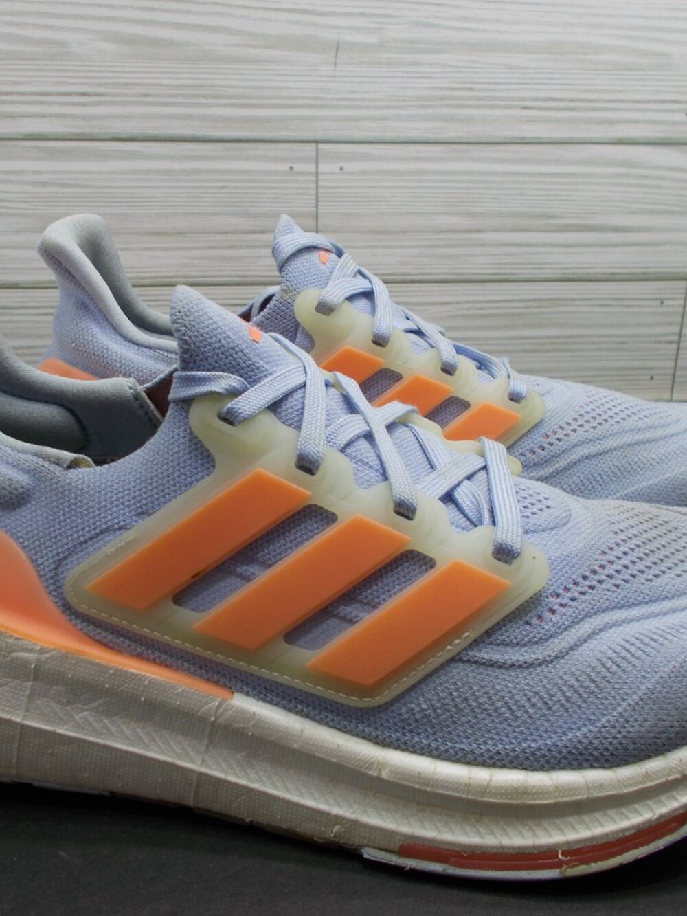 Adidas Women’s UltraBoost Running Shoes Size 9.5 Blue Dawn Coral HQ6347